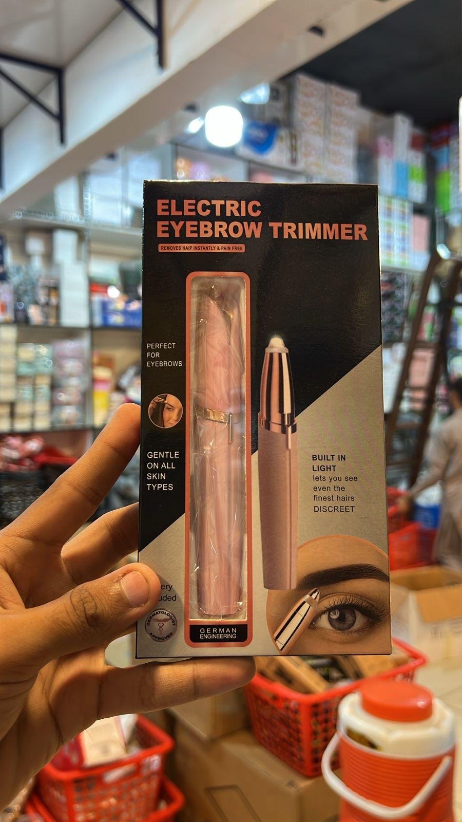 Eyebrow Trimmer